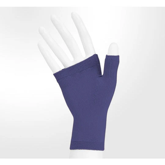 Juzo Soft Seamless Gauntlet 20-30 mmHg - Image 8