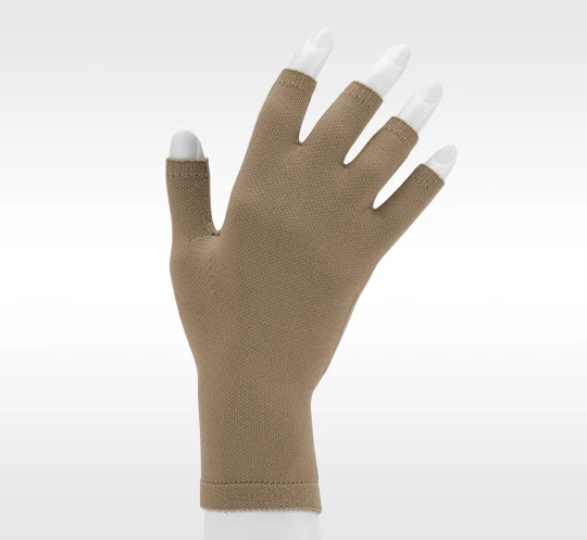 Juzo Soft Seamless Glove 15-20 mmHg, Trend Colors - Image 3