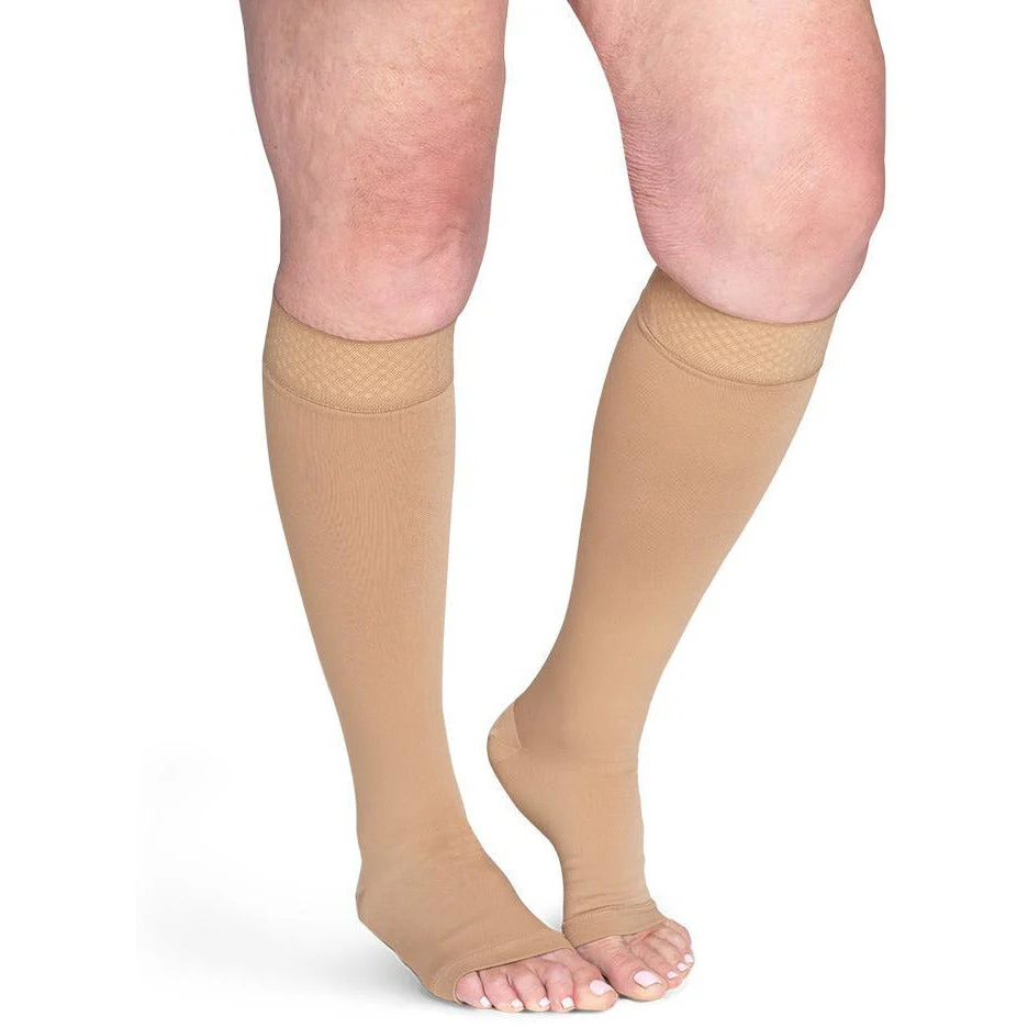 Sigvaris Secure Knee High 20-30 mmHg, Open Toe