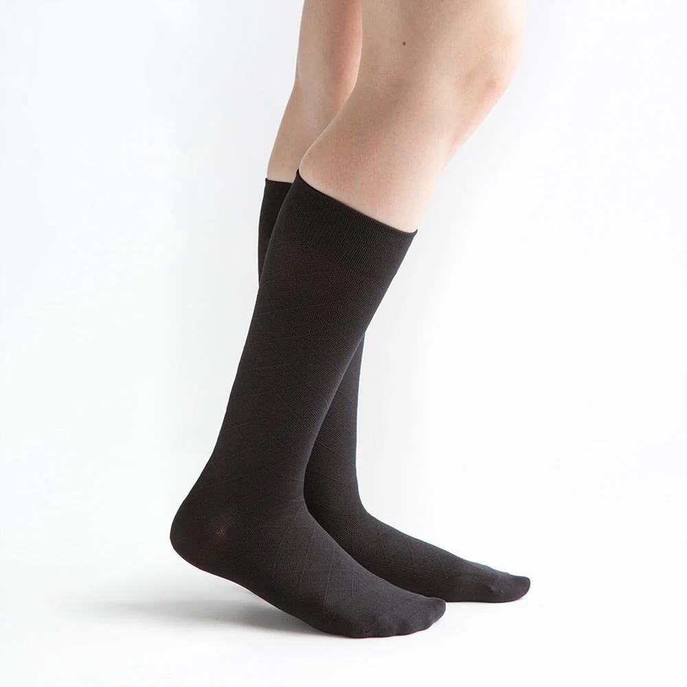 VenActive Women's Diamond Trouser 20-30 mmHg Compression Sock - Image 3